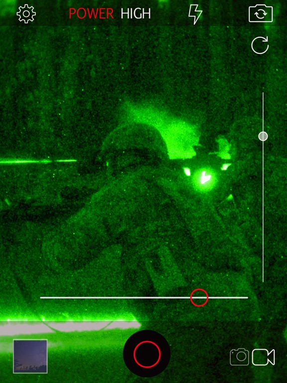 快门夜视 - 请参阅在低光用望远镜长时间曝光单反相机