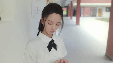 完蛋我被美女包围了前传(完蛋！我被美女包围了！之前传)v1.13.2.130 最新版