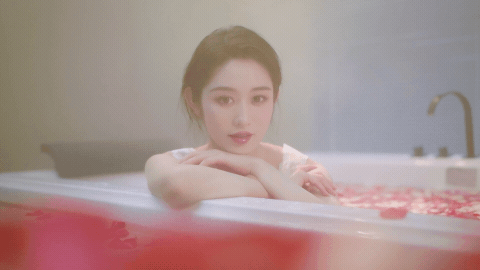 完蛋我被美女包围了前传(完蛋！我被美女包围了！之前传)v1.13.2.130 最新版